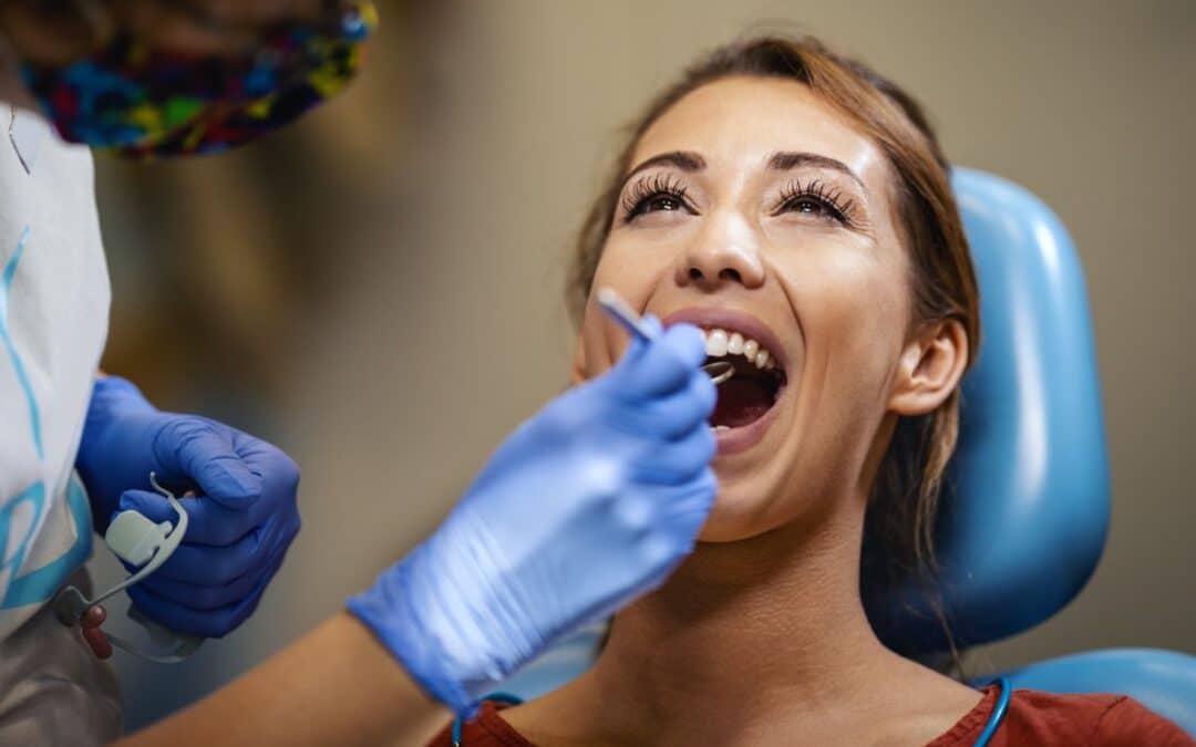 Can cosmetic dentistry fix old dental work that looks unnatural?